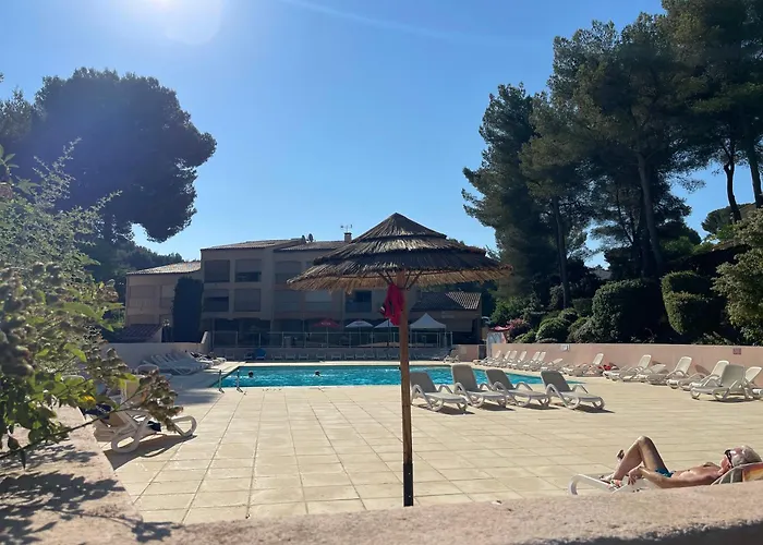Joli De Climatise Avec Piscine Et à 6 Mn A Pied Appartamento Sanary-sur-Mer