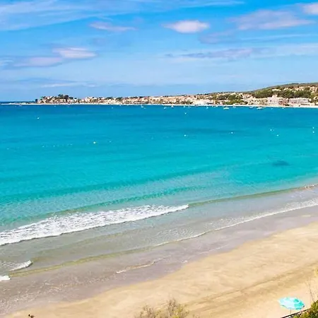 Joli De Climatise Avec Piscine Et A 6 Mn A Pied Appartement *
